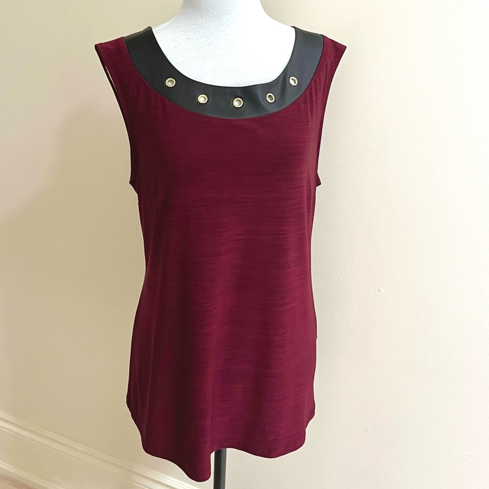 Laura~Sleeveless Blouse~Size L~Burgundy